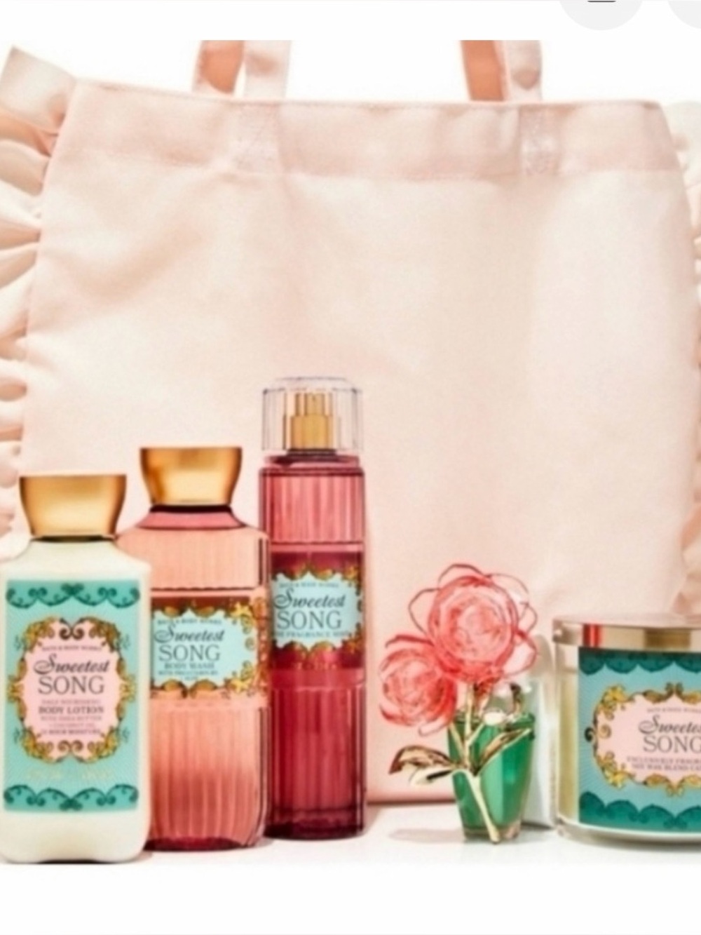 Bath & Body Works Sweetest Song 6 piece with Tote